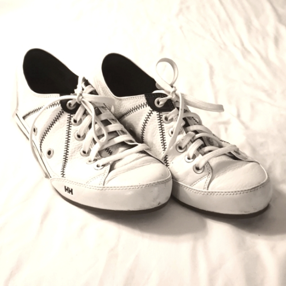 Helly Hansen - image 1